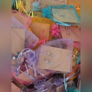 Unique One of a Kind Earrings 💕 Buy 3 &up 20% off ✨️ GwP